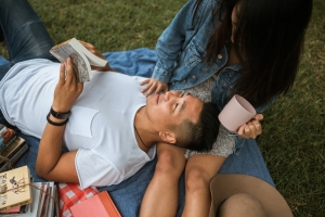 How to Be More Spontaneous in a Relationship
