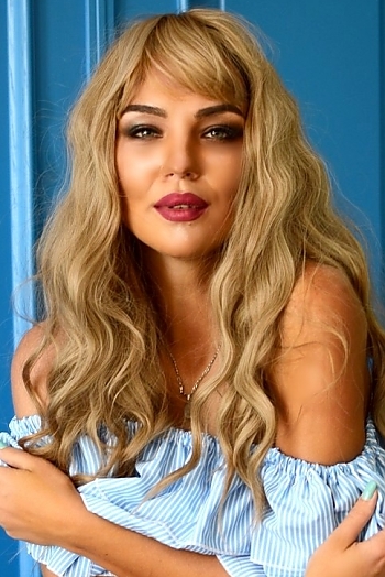 Marina, 37 years old from Ukraine, Kharkov