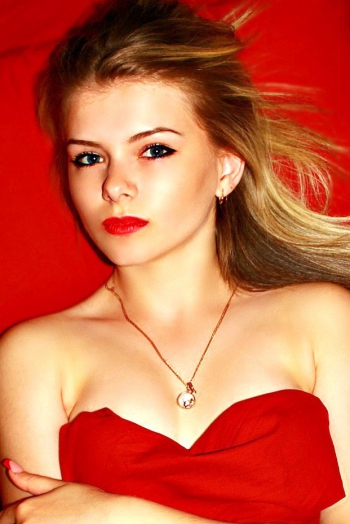Tatiana, 28 years old from Ukraine, Nikolaev