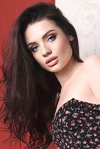 Marina, 25 years old from Ukraine, Kiev