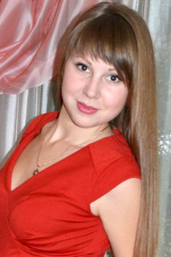 Anna, 28 years old from Ukraine, Zaporozhye