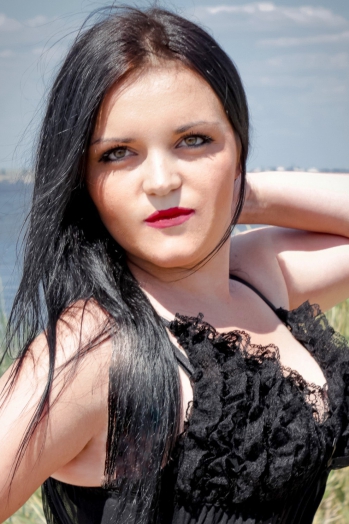 Kristina, 32 years old from Ukraine, Nikolaev