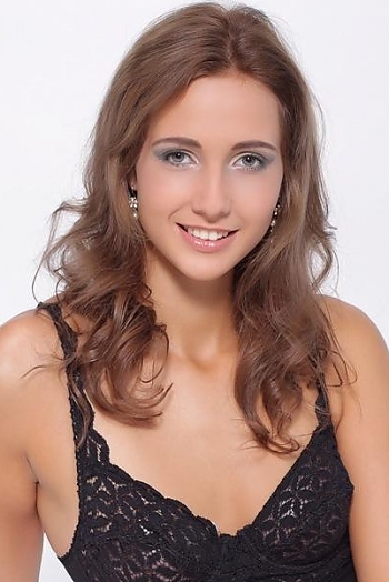 Alexandra, 32 years old from Ukraine, Kiev