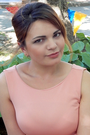 Liliya, 32 years old from Ukraine, Nikolaev
