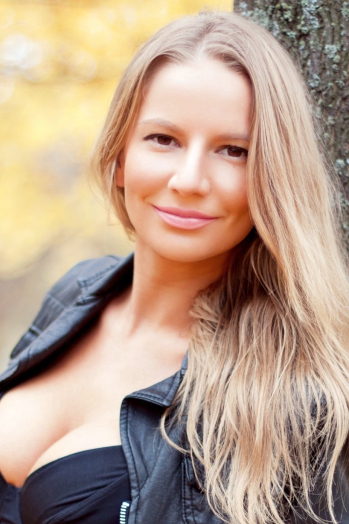 Vlada, 33 years old from Ukraine, Kharkiv