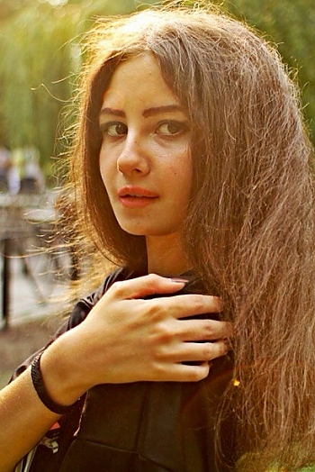 Maryna, 27 years old from Ukraine, Kiev