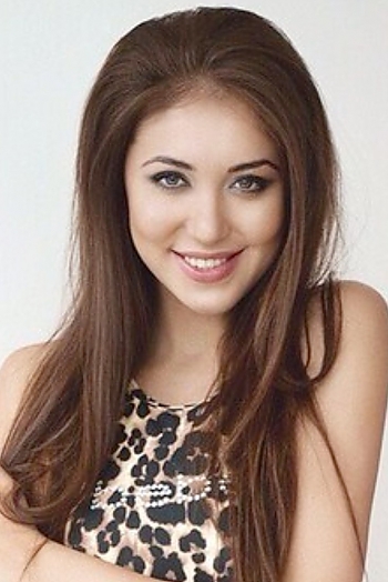 Ksenia, 32 years old from Ukraine, Kiev