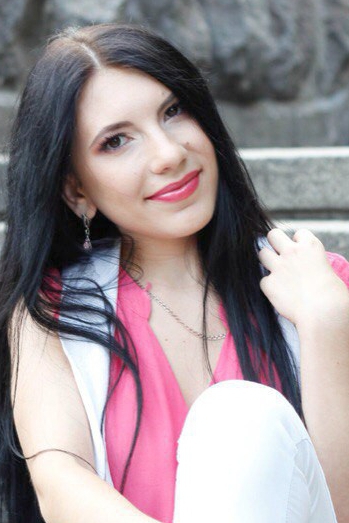 Maryna, 29 years old from Ukraine, Gluhov