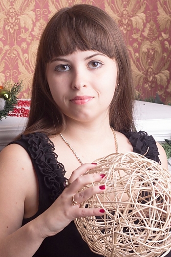 Galina, 31 years old from Ukraine, Zaporozhye