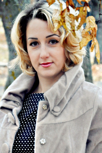 Alena, 39 years old from Ukraine, Yuzhnoukrainsk