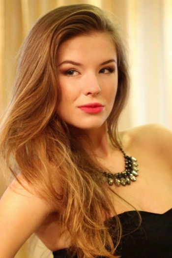 Aliona, 28 years old from Ukraine, Sumy