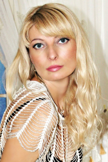 Yulia, 45 years old from Ukraine, kremenchug