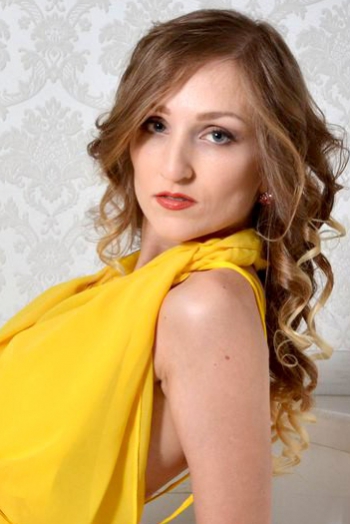 Ksenia, 37 years old from Ukraine, Dnipro