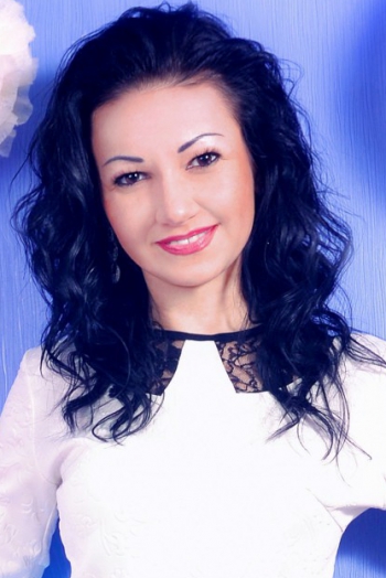Yana, 38 years old from Ukraine, Chuhuiv