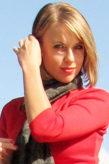 Nadezhda, 32 years old from Ukraine, Chornomorsk