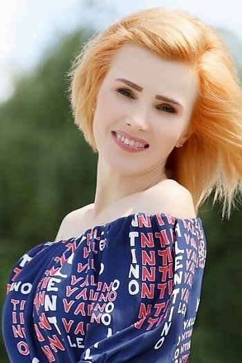 Elena, 46 years old from Ukraine, Khmelnitskiy