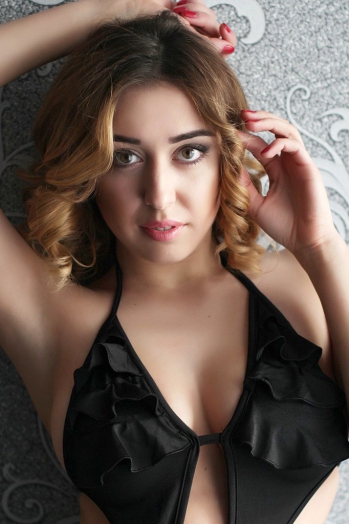 Tatiana, 28 years old from Ukraine, Cherkassy