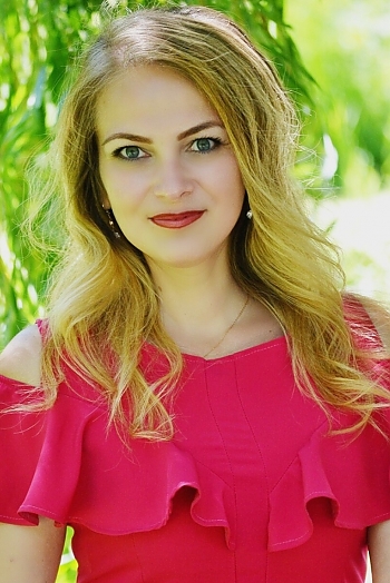 Yaroslava, 41 years old from Ukraine, Khmelnitskiy