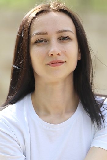 Nadia, 28 years old from Ukraine, Luhansk