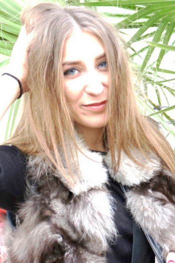 Oksana, 26 years old from Ukraine, Odessa