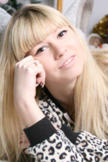 Anastasiya, 29 years old from Ukraine, Lviv