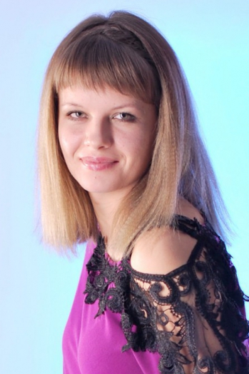 Khrystyna, 33 years old from Ukraine, Ternopol