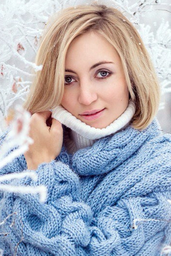 Nelly, 33 years old from Ukraine, Kiev