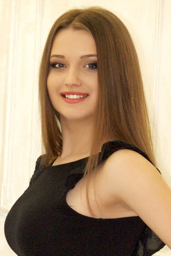 Kristina, 27 years old from Ukraine, Odessa