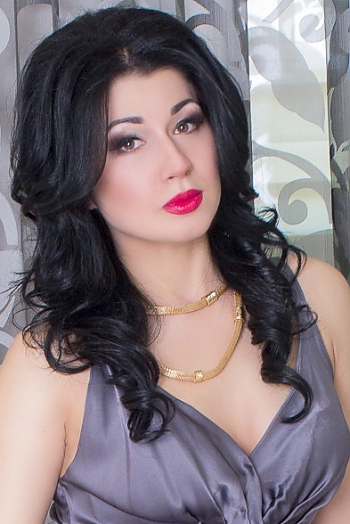 Valentina, 35 years old from Ukraine, Odessa