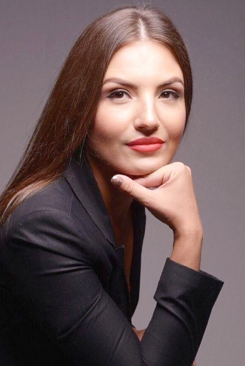 Snezhana, 35 years old from Ukraine, Cherkasy