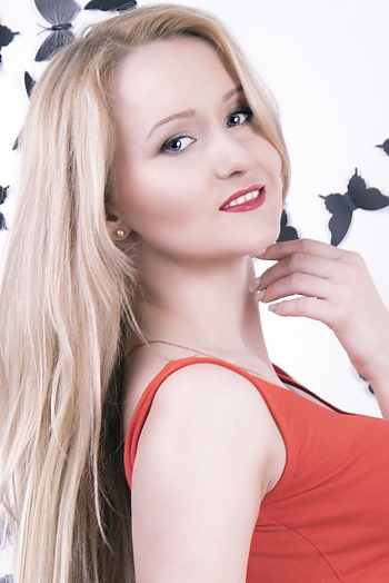 Anna, 37 years old from Ukraine, Kharkov