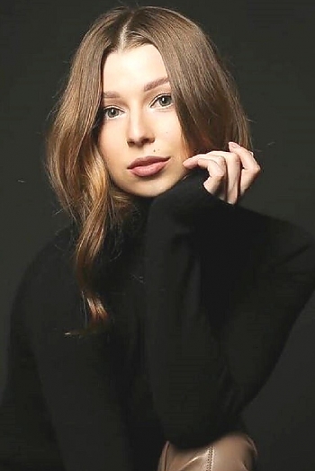 Anna, 25 years old from Ukraine, Lutsk