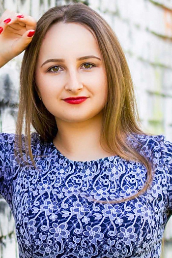 Alena, 29 years old from Ukraine, Nikolaev