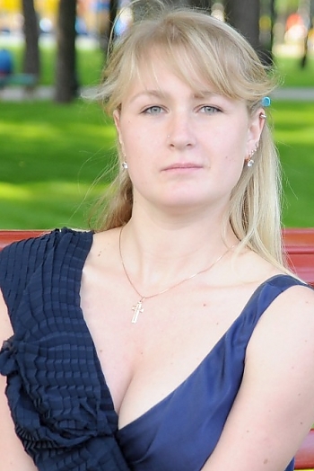 Oksana, 35 years old from Ukraine, Kharkov