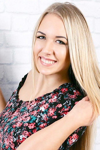 Daria, 29 years old from Ukraine, Kiev