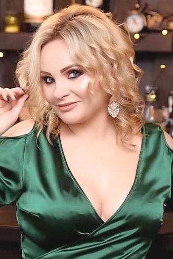Olena, 37 years old from Ukraine, Nikolaev