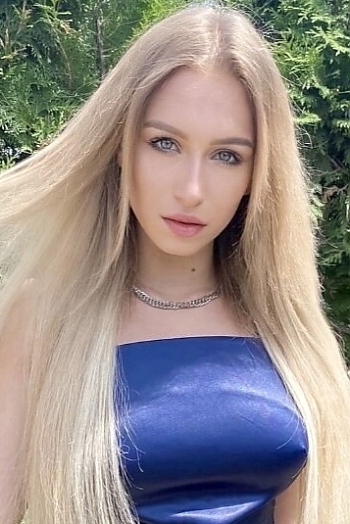 Violeta, 20 years old from Ukraine, Kyiv