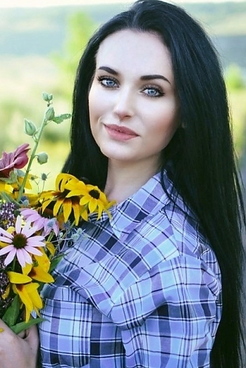 Anna, 29 years old from Ukraine, Starobelsk