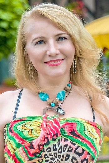 Irina, 47 years old from Ukraine, Striy