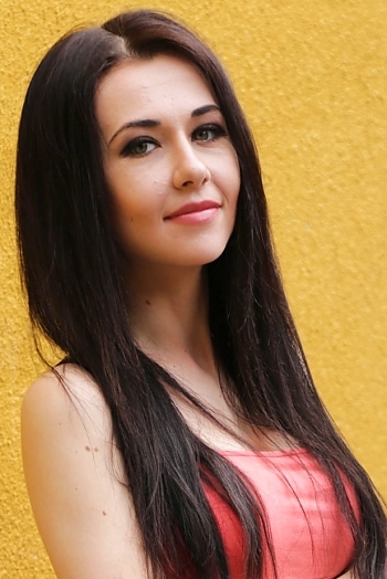 Oksana, 32 years old from Ukraine, Odessa