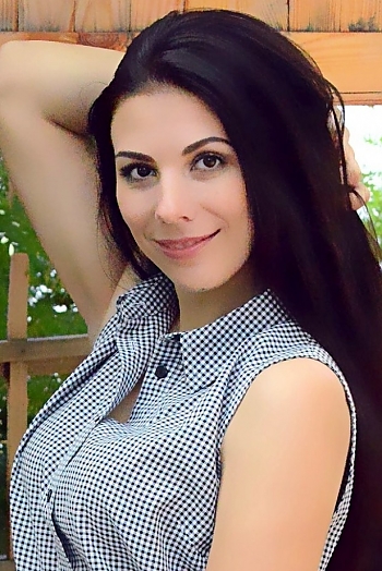 Ukrainian Single Yulia Brown Eyes 32 Years Old Id177148