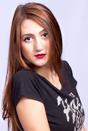 Aleksandra, 25 years old from Ukraine, Nikolaev