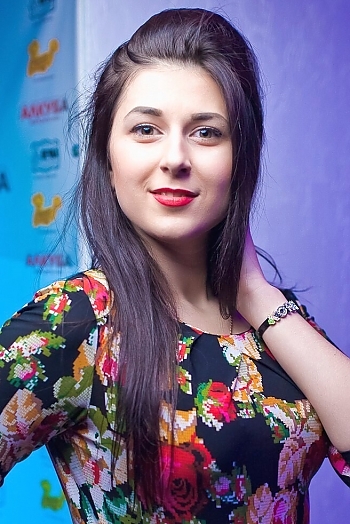Svetlana, 32 years old from Ukraine, Kiev