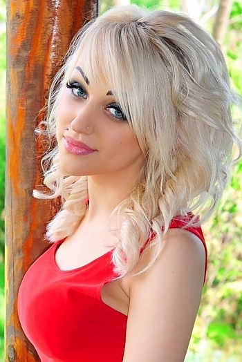 Тanya, 32 years old from Ukraine, Chernomorsk