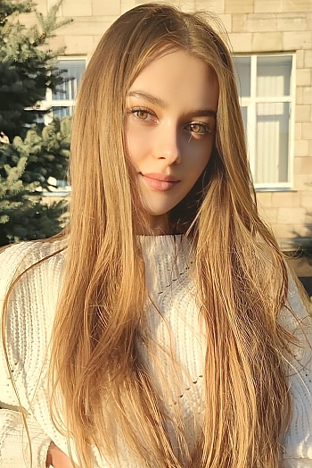 Victoriia, 22 years old from Ukraine, Cherkasy
