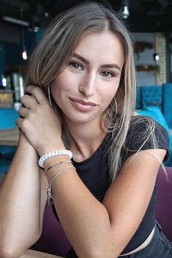Anna, 25 years old from Ukraine, Kiev