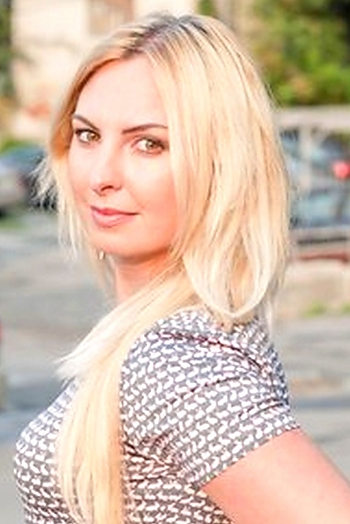 Ekaterina, 44 years old from Ukraine, Kharkiv