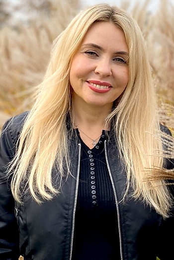 Ludmila, 48 years old from Ukraine, Kiev
