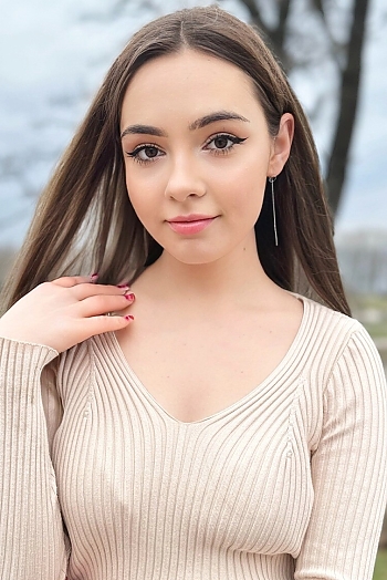 Anastasiia, 19 years old from Ukraine, Cherkassy
