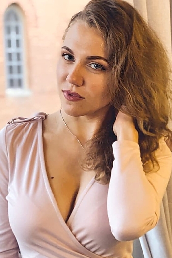 Elezaveta, 25 years old from Ukraine, Lviv